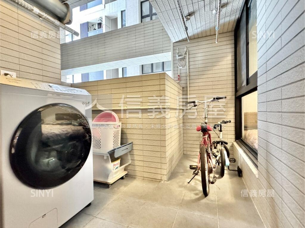 樂屋_高雄市楠梓區國城MRT待售房屋 高雄市楠梓區國城MRT待售房屋