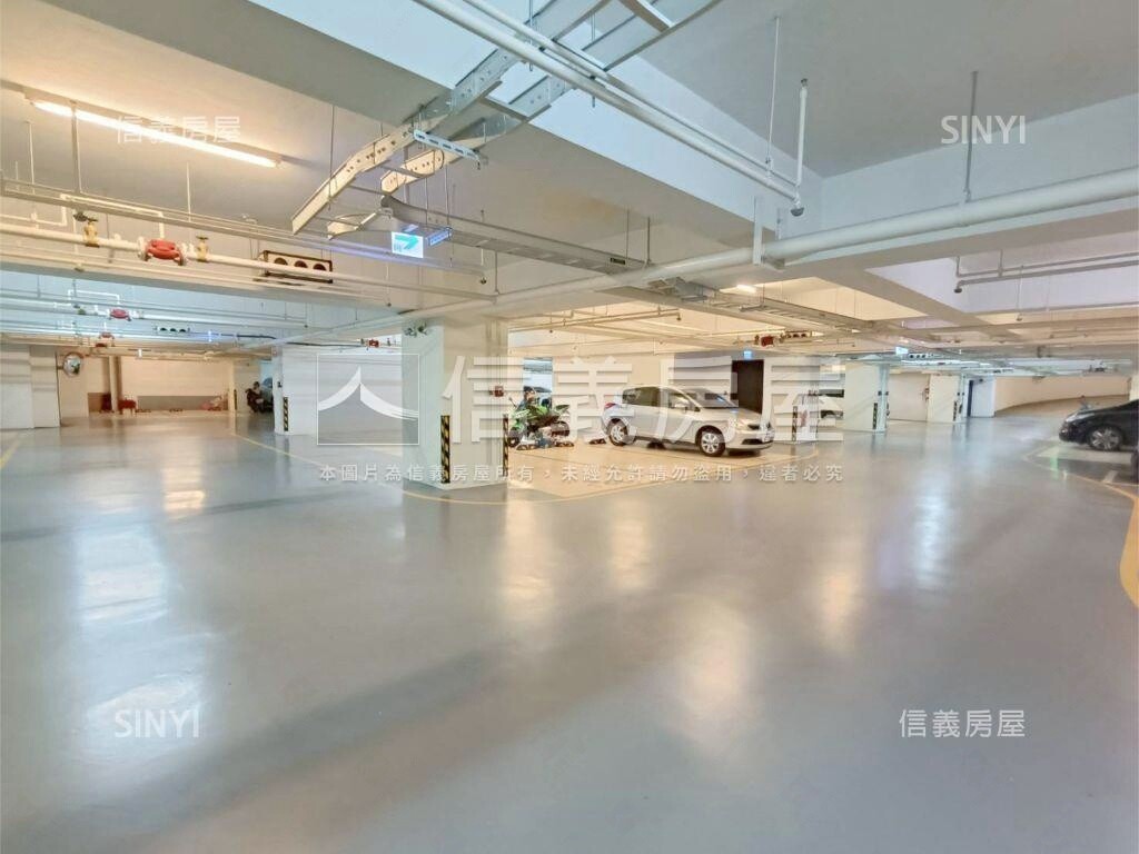 樂屋_高雄市楠梓區國城MRT待售房屋 高雄市楠梓區國城MRT待售房屋