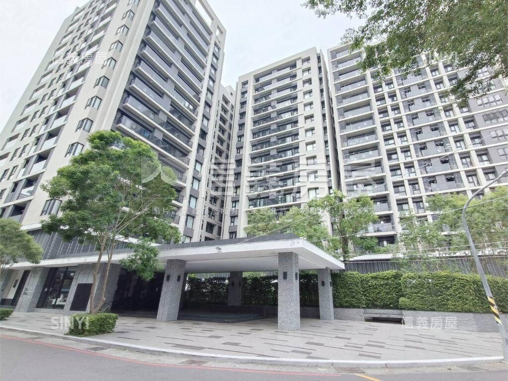 樂屋_高雄市楠梓區國城MRT待售房屋 高雄市楠梓區國城MRT待售房屋
