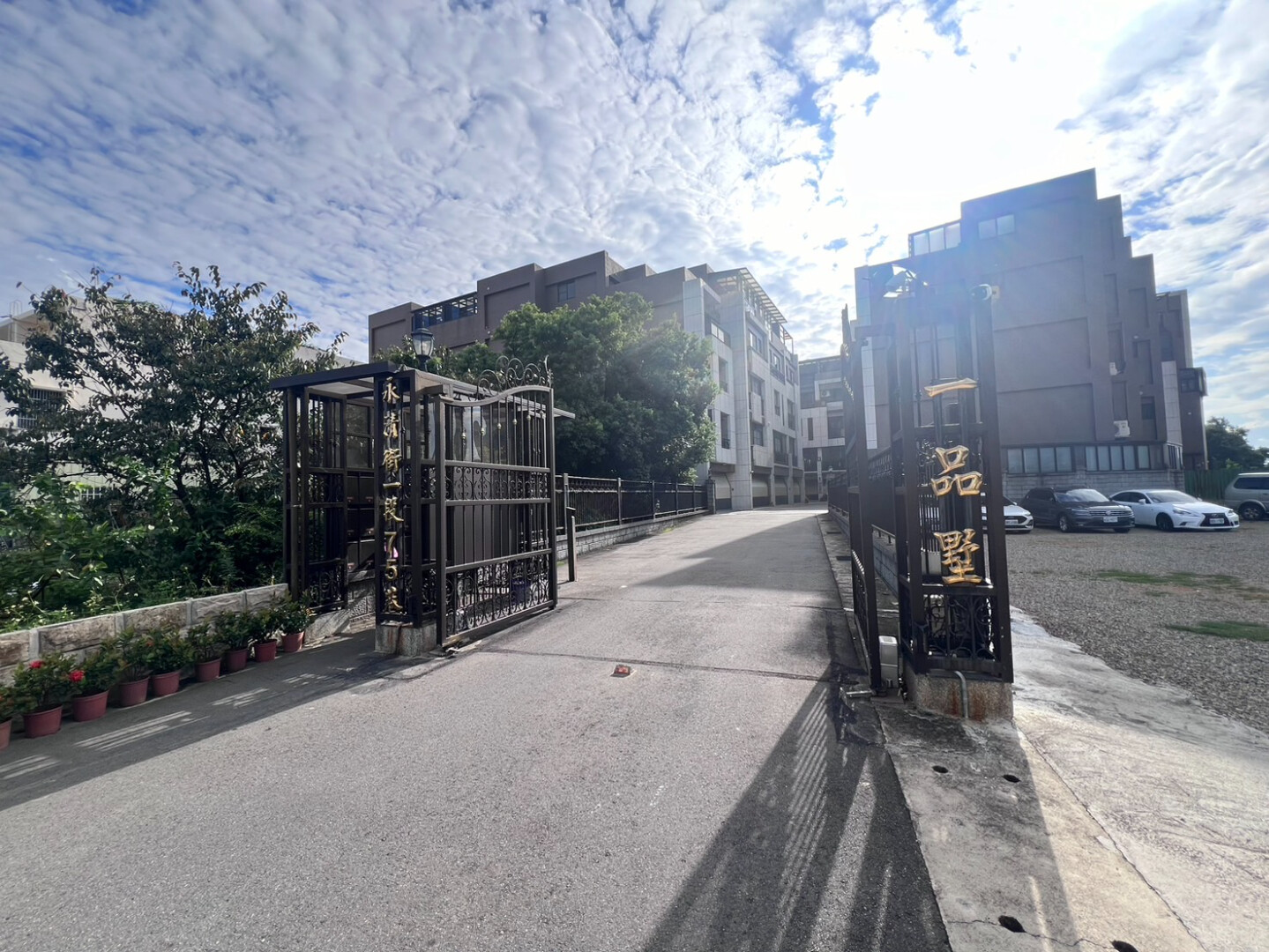 桃園市中壢區中壢一品墅待售房屋