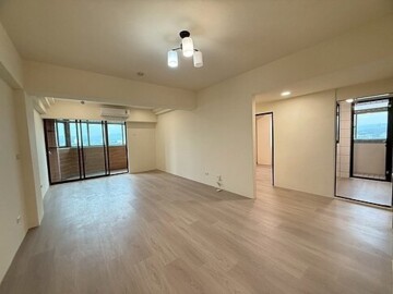 龍大地待售房屋