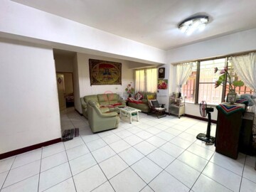 富貴小城B待售房屋