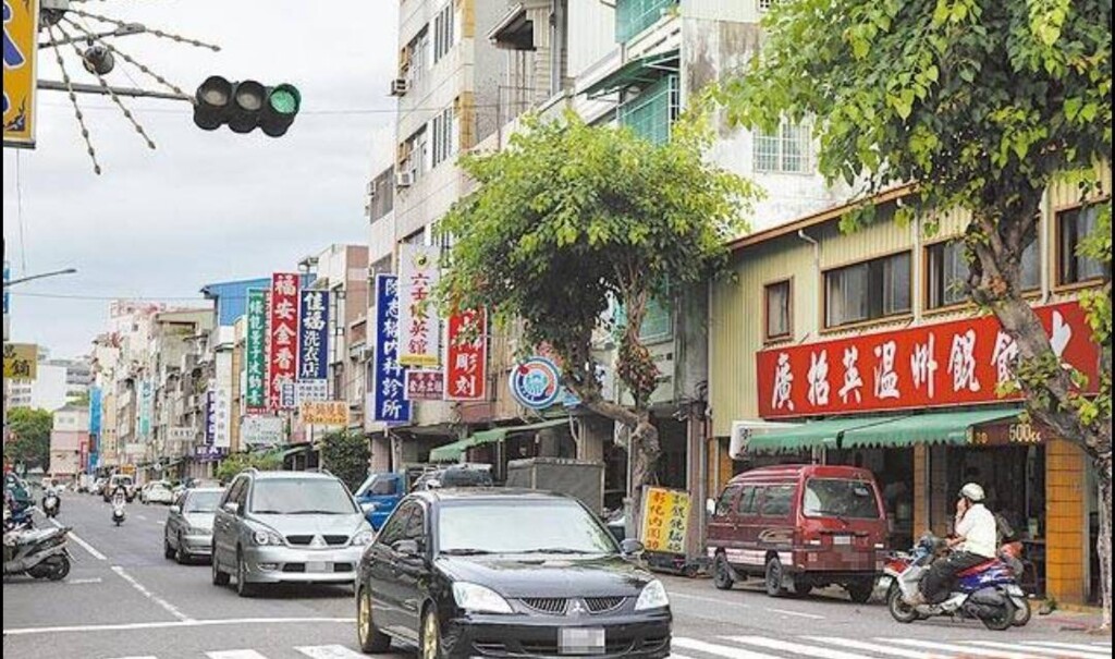 住宅用地 中正一路捷運站30坪三面採光建地 高雄市苓雅區福安路 樂屋網土地買賣