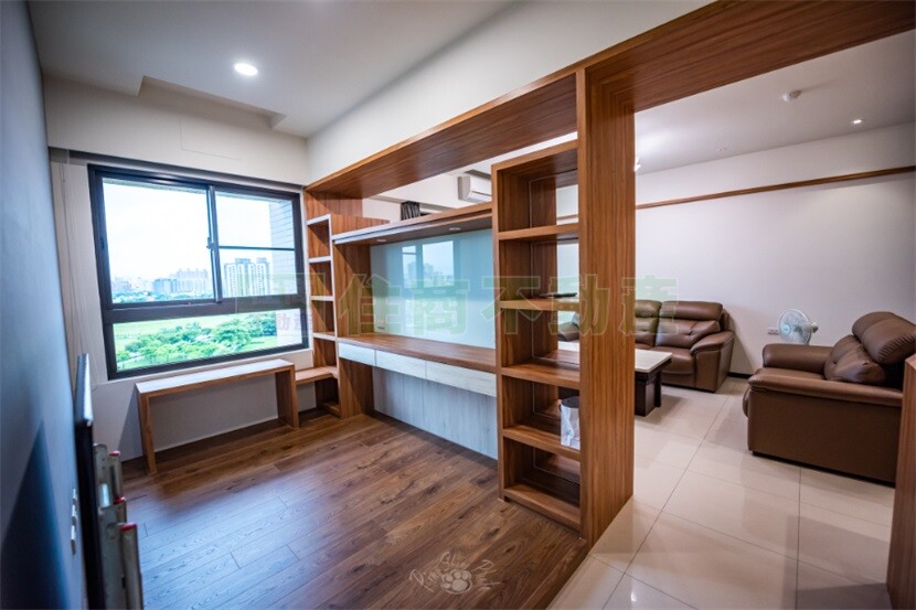 樂屋_高雄市鳳山區R5新世界待售房屋 高雄市鳳山區R5新世界待售房屋