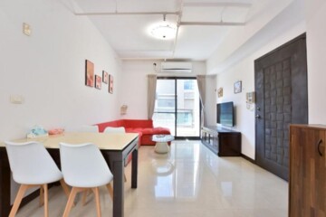 春虹日出待售房屋