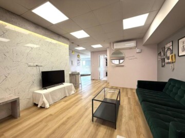 城市經典待售房屋