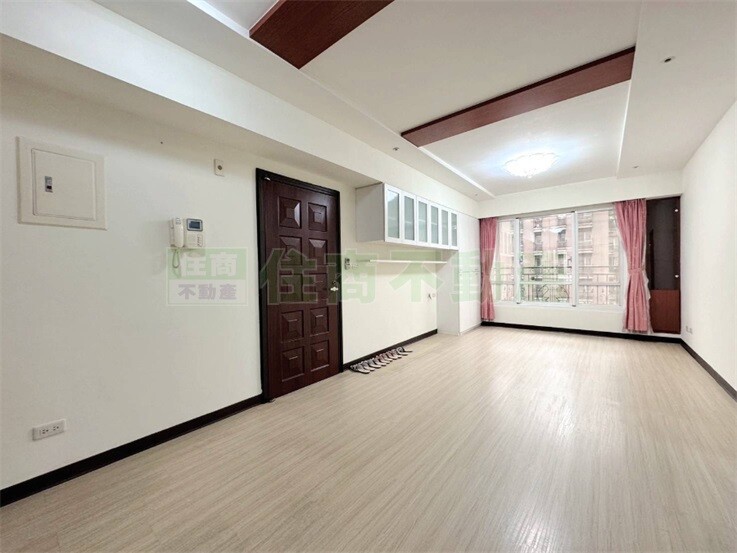 新北市三重區歌德花園莫札特區待售房屋