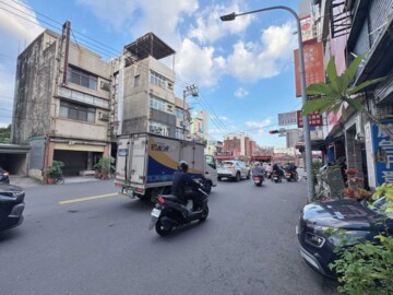楠梓天后宮⭐臨路十六米⭐一樓黃金店面 - Image 1