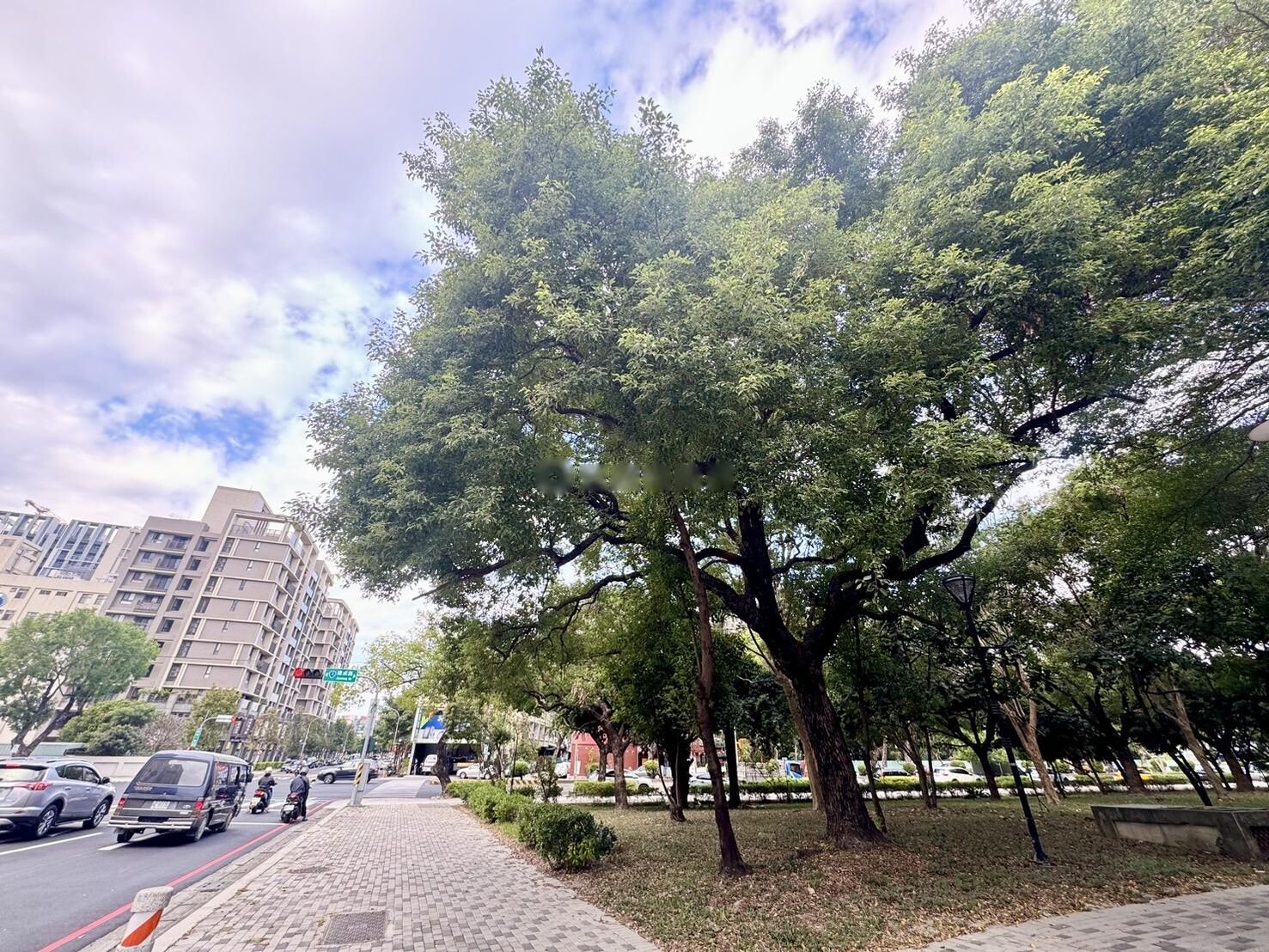 樂屋_台中市東區新業築森鄰待售房屋 台中市東區新業築森鄰待售房屋