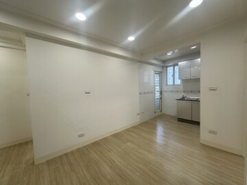金城路三段207巷華廈待售房屋