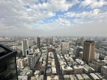 六合路CBD經貿中心.高樓層毛胚屋 - Image 1