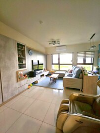 勝麗方程市待售房屋