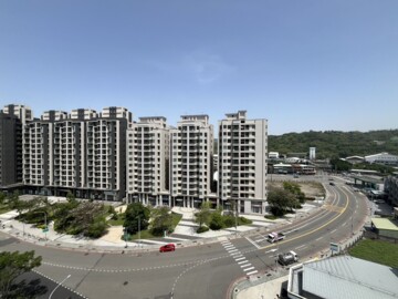 高鐵唯樂待售房屋