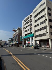 歡樂十七待售房屋