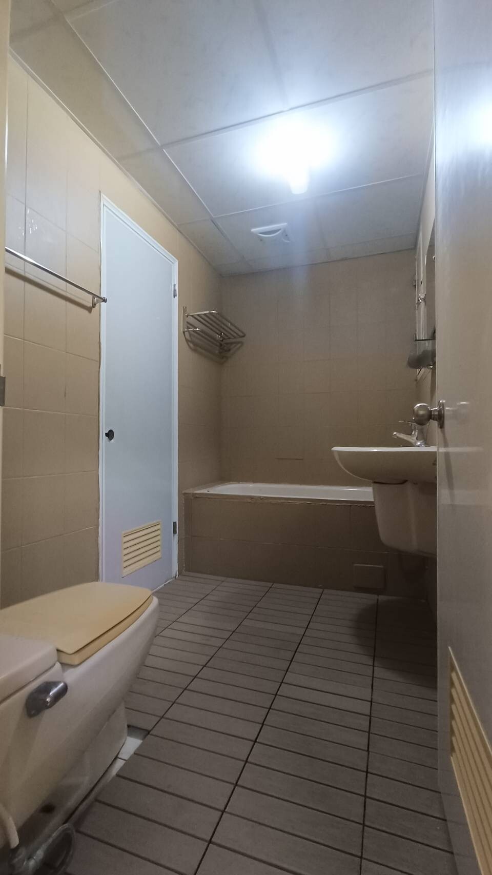 台南市東區文化江山待售房屋