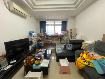 陽光大地待售房屋