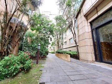 弘新花園廣場待售房屋