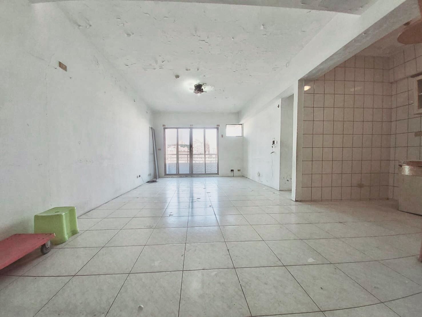 超值\不用900萬\三房\平車