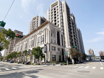 鴻邑時代園邸待售房屋