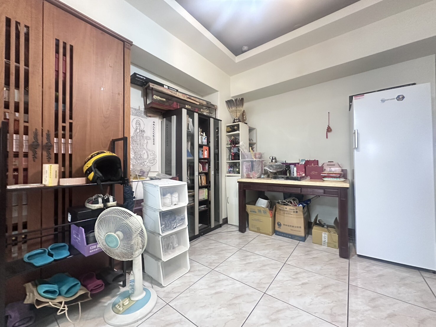 高雄市鼓山區天下觀待售房屋