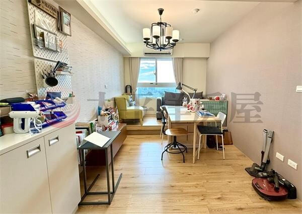 樂屋_台中市沙鹿區再遇天鵝堡白天鵝待售房屋 台中市沙鹿區再遇天鵝堡白天鵝待售房屋