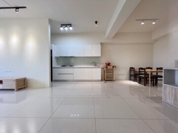 新竹縣竹北市興隆路五段 - Image 1