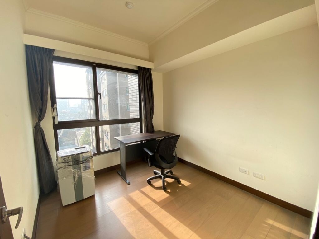樂屋_台北市南港區卡地雅待售房屋 台北市南港區卡地雅待售房屋