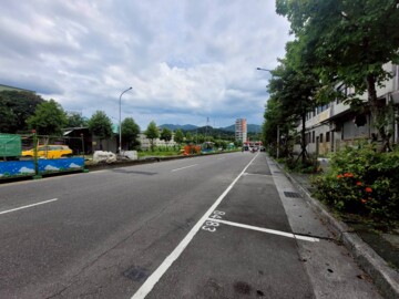新北市汐止區同興路 - Image 1