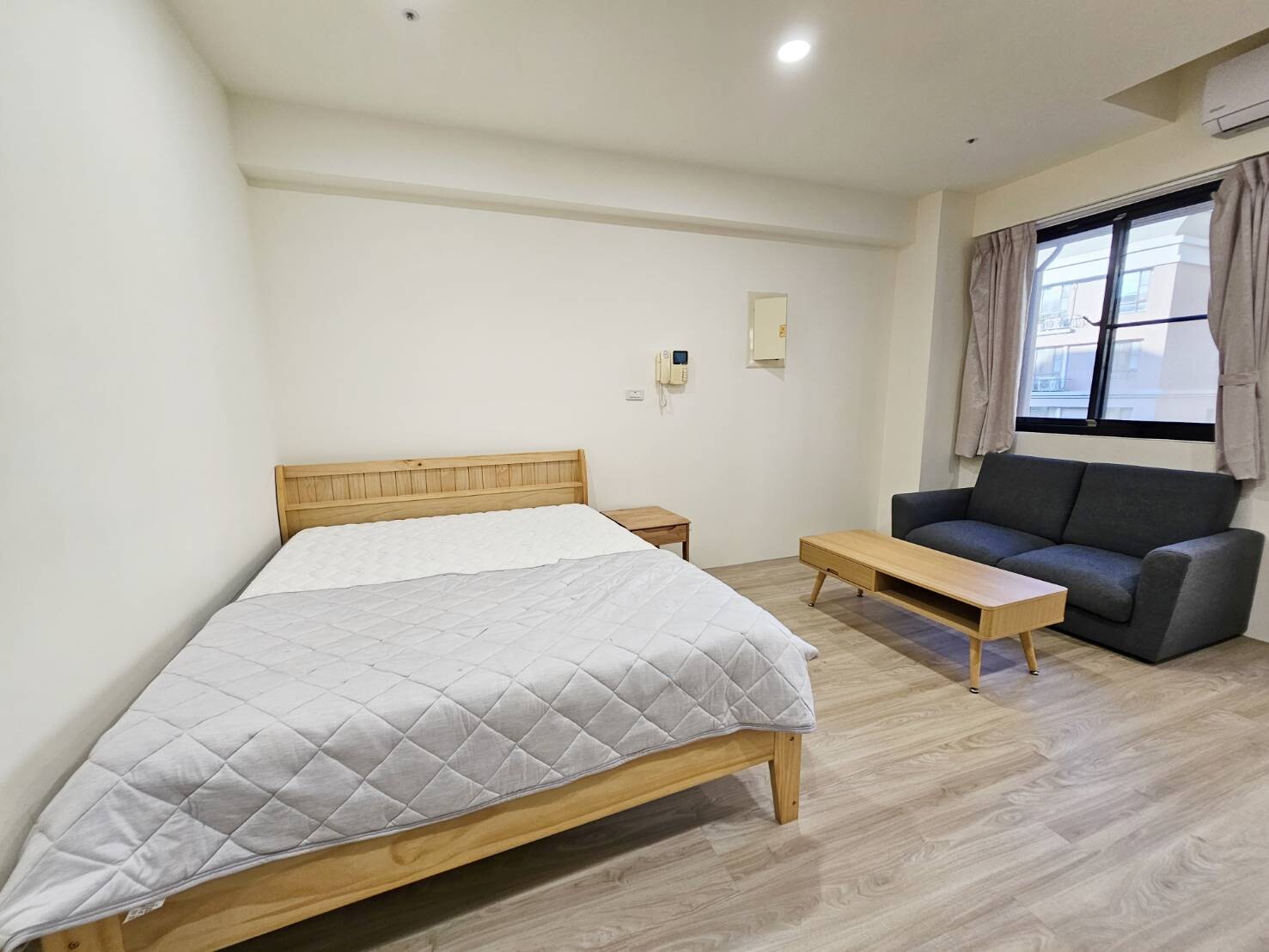 黃金地段喜來登旁質感裝潢視野大套房❤️燕子報喜- 俠隱/築科辦公大樓更多社區優質物件| 樂屋網社區行情