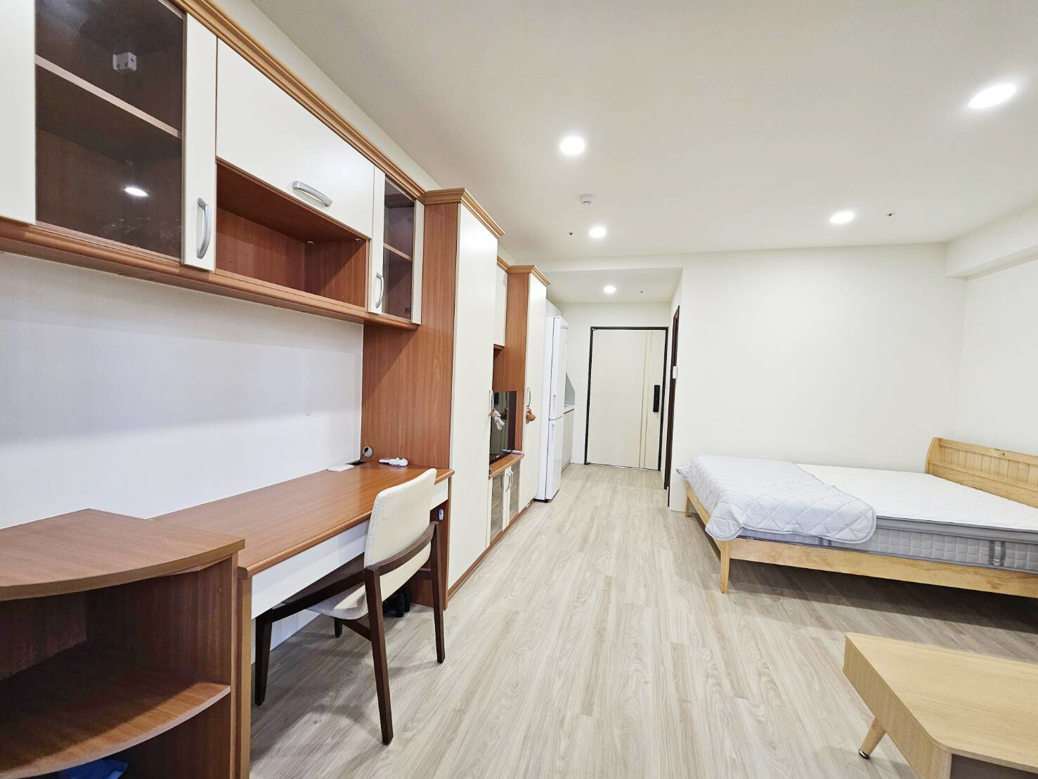 黃金地段喜來登旁質感裝潢視野大套房❤️燕子報喜- 俠隱/築科辦公大樓更多社區優質物件| 樂屋網社區行情