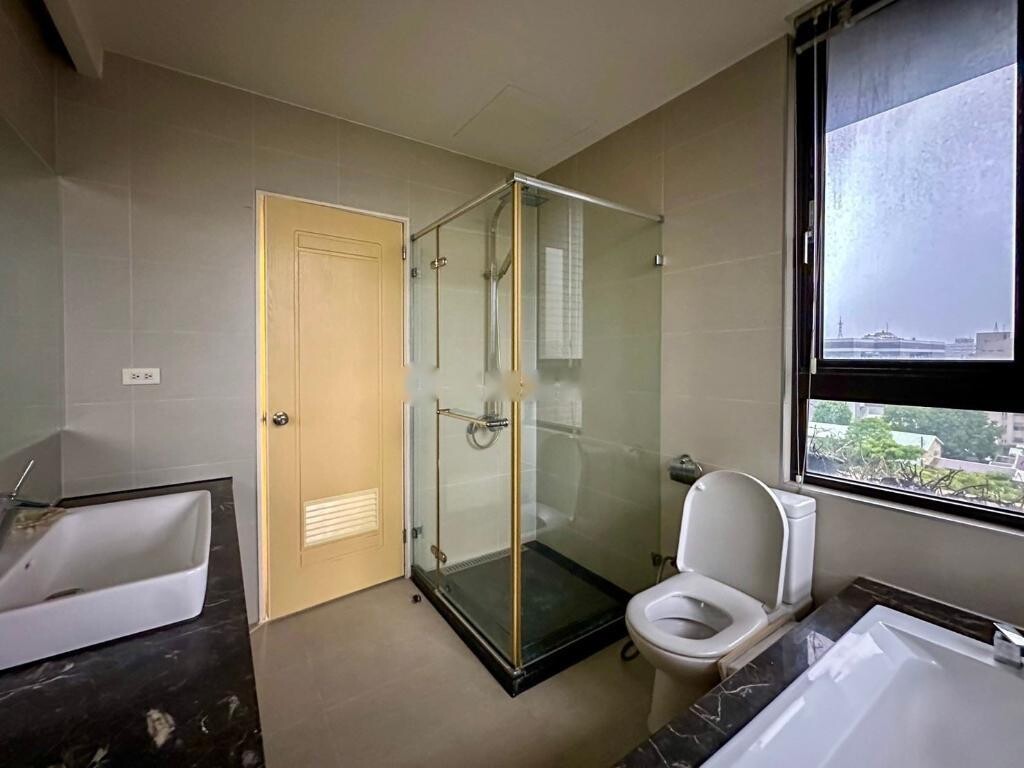樂屋_台中市西區府後人文待售房屋 台中市西區府後人文待售房屋