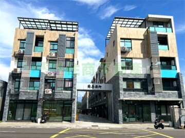 御國尊爵待售房屋