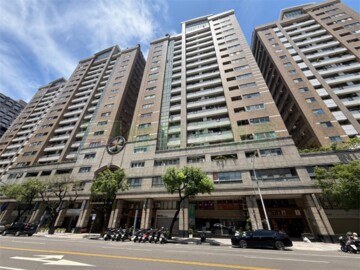 寶成皇家之星待售房屋