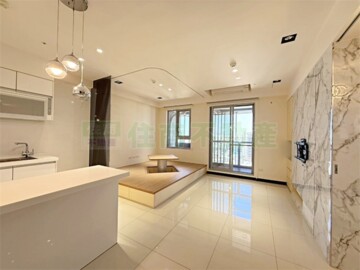 辰廷雷中街透天待售房屋