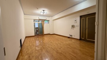 樂屋_百年皇宮待售房屋 百年皇宮待售房屋