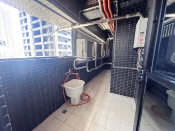 租 欣灣時代簡約風美3+1房連號雙平車 - Image 1