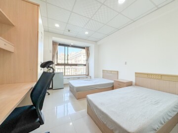 哈佛學園待售房屋