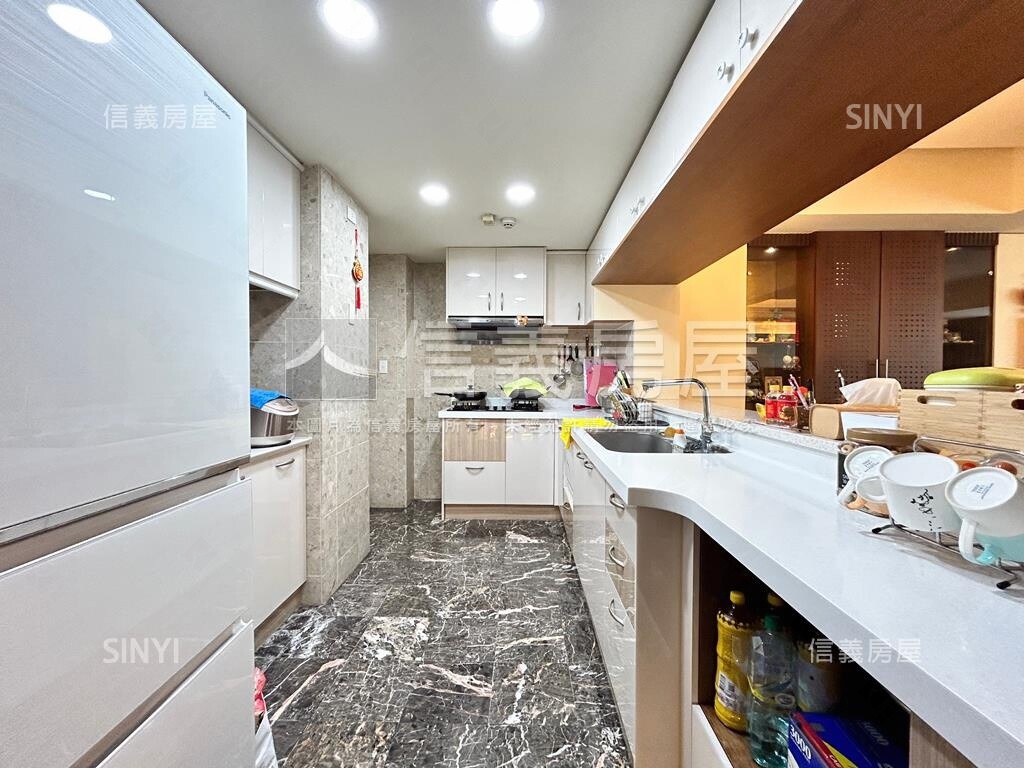 樂屋_台中市南屯區采固卓越待售房屋 台中市南屯區采固卓越待售房屋