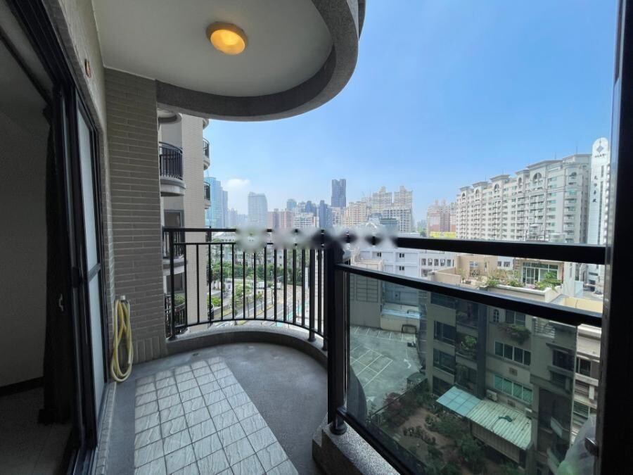 樂屋_高雄市左營區領市館待售房屋 高雄市左營區領市館待售房屋