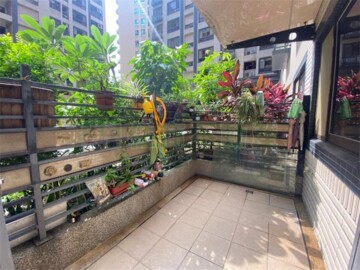 樂屋_UPTOWN上城待售房屋 UPTOWN上城待售房屋