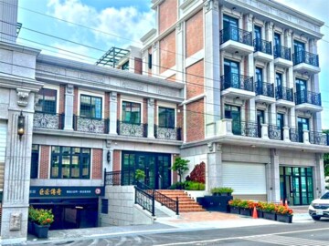 鵬業鹿東路透天待售房屋