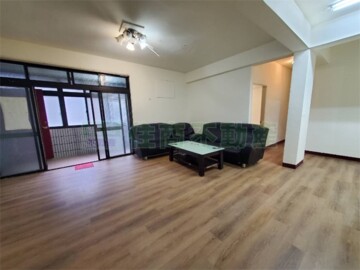 大忠街121號公寓待售房屋