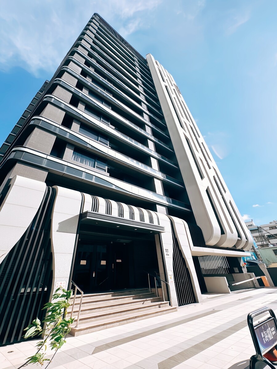 高雄市楠梓區藏美海揚2/藏美海納川待售房屋