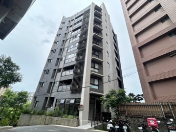 鴻灃青待售房屋