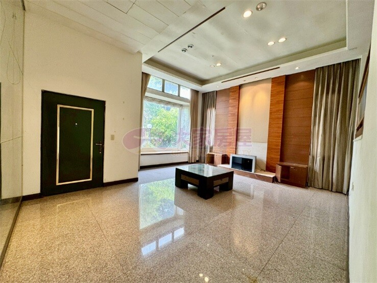 中華特區-歐風雙車別墅