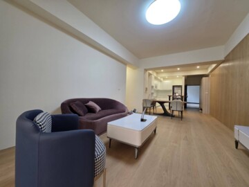 天長地久待售房屋