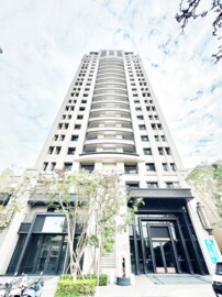 登陽仰峰大樓區待售房屋