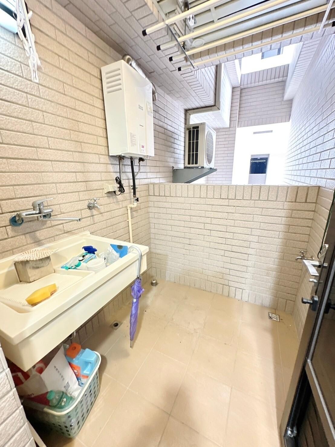 台中市北屯區登陽仰峰大樓區待售房屋