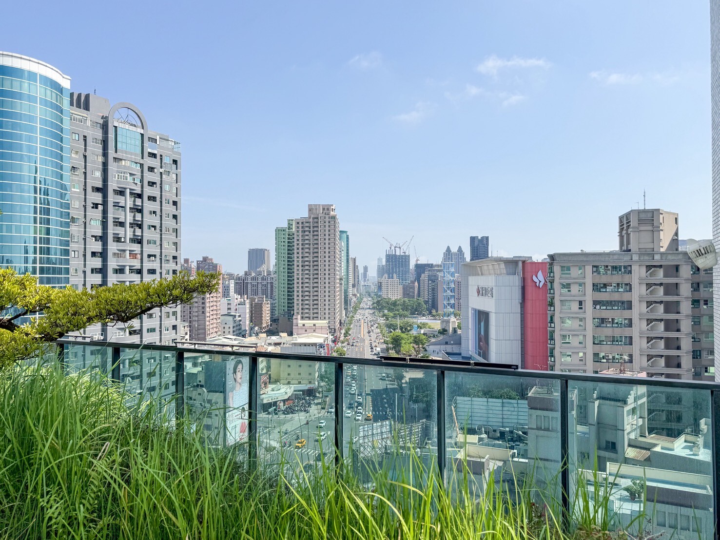 高雄市左營區京城V Park待售房屋