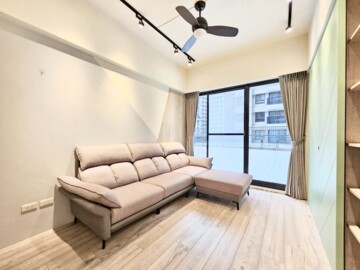 竹北買房找沛沛♡附充電樁文鼎為美兩房平車20坪露台 - Image 1